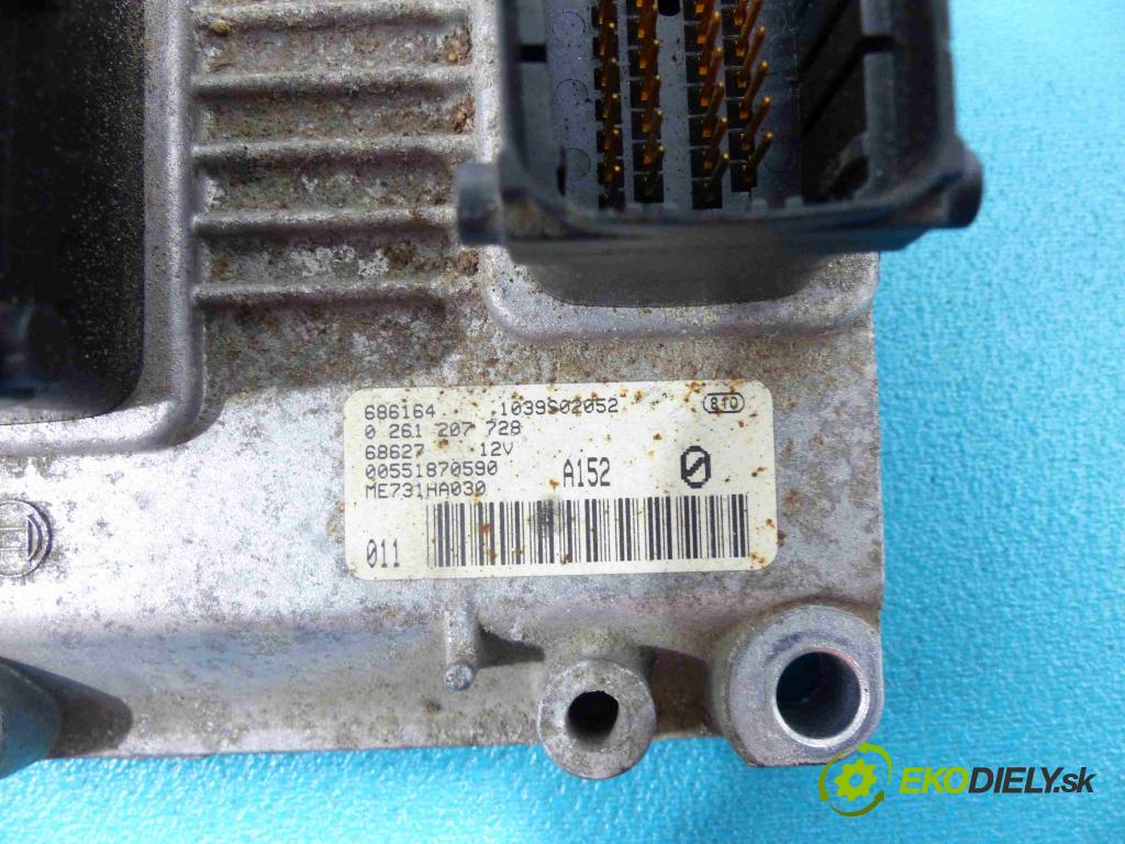 Alfa romeo 147 1.6 TS 120 hp manual 88 kW 1598 cm3  jednotka řídící 0261207728