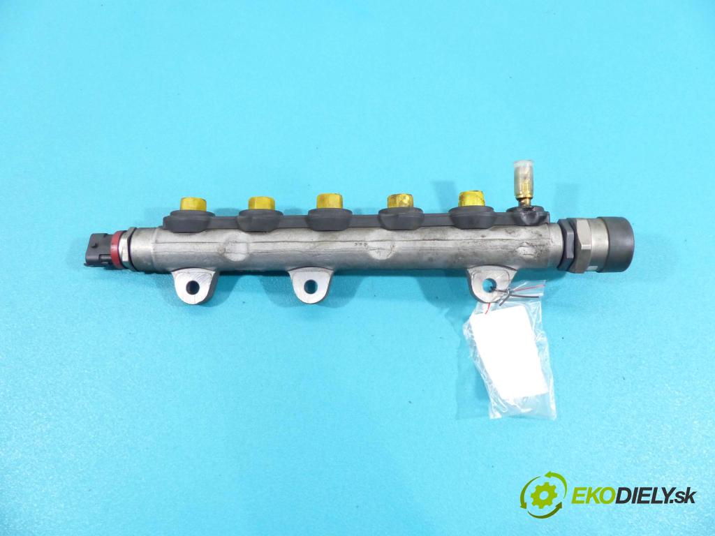 Renault Laguna III 2007-2015 2.0 DCI 150 HP automatic 110 kW 1995 cm3  Lišta vstrekovacia 0445214155 (Vstrekovacie lišty)