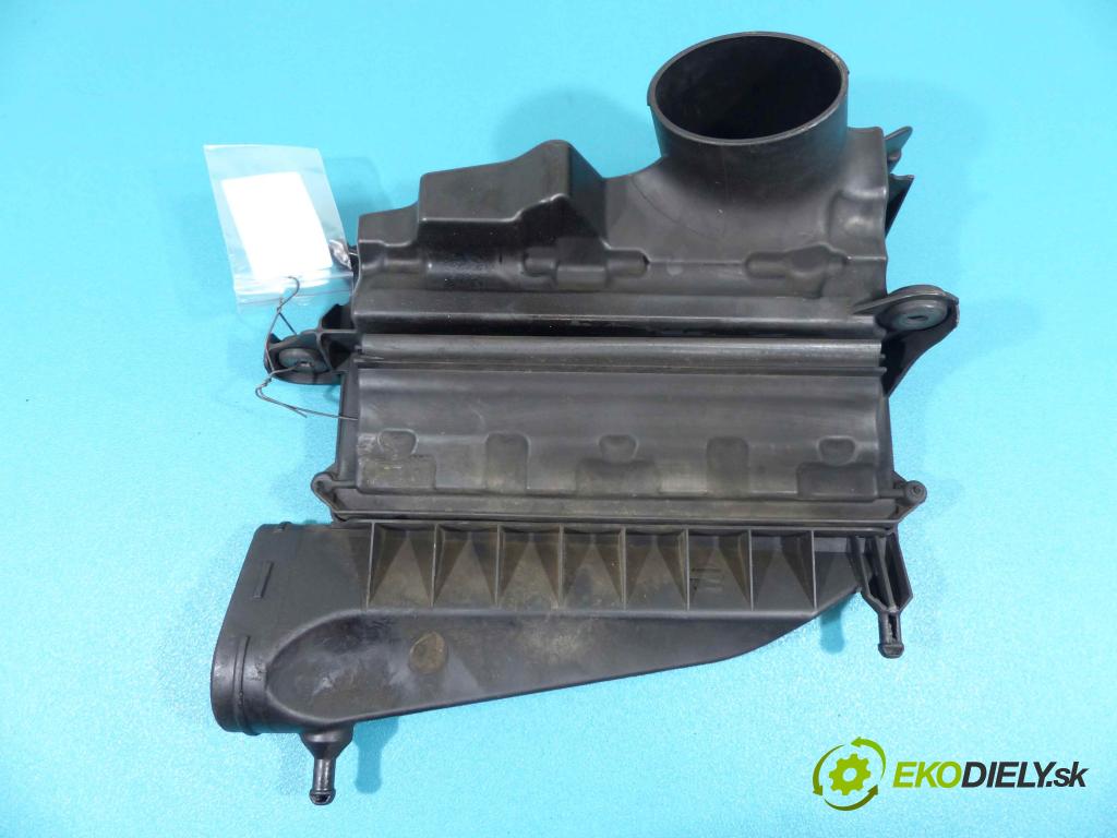 Mercedes R  W251 2005-2013 3.0 CDI V6 224 hp automatic 165 kW 2987 cm3  obal filtra vzduchu A6420900701 (Kryty filtrů)