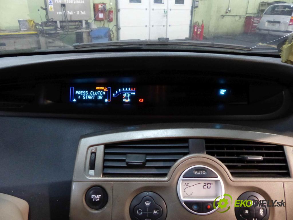 Renault Scenic II 2003-2009 1.9 DCI 120 hp manual 88 kW 1900 cm3  prístrojovka 8200365607B (Přístrojové desky, displeje)