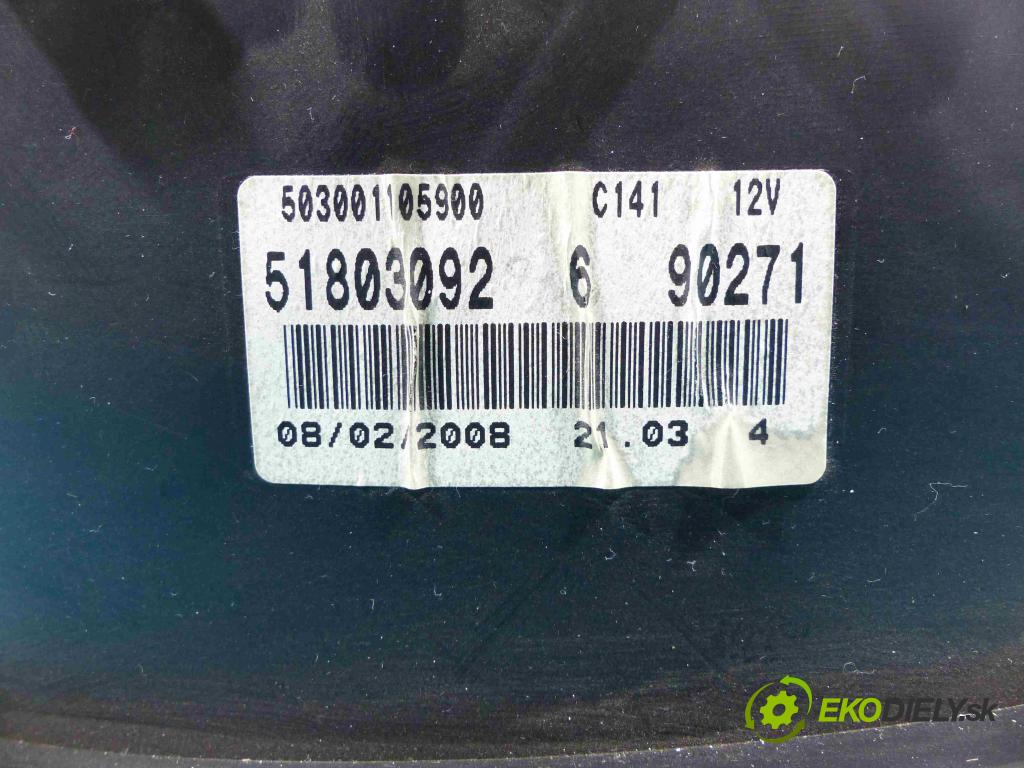 Fiat Punto Grande 1.4 8V - 77 hp manual 57 kW 1368 cm3  prístrojovka 51803092 (Přístrojové desky, displeje)