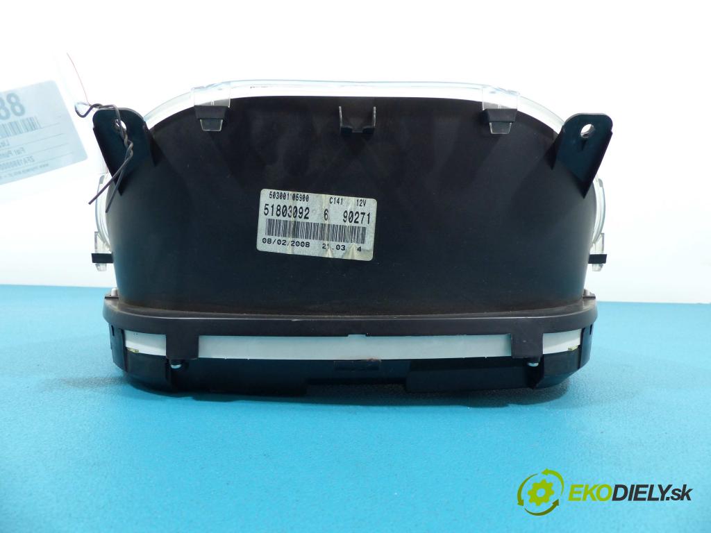 Fiat Punto Grande 1.4 8V - 77 hp manual 57 kW 1368 cm3  prístrojovka 51803092 (Přístrojové desky, displeje)