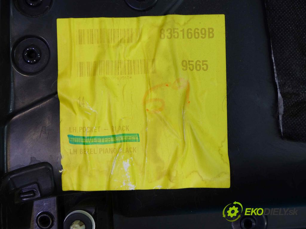 Mini Cooper II 2006-2013 1.6 16V - 116 HP manual 85 kW 1598 cm3 Sedadlá, sedačky -