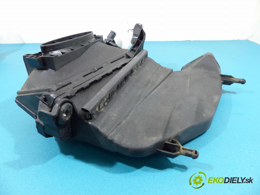 Mercedes E C207/ A207 3.0 CDI 265km automatic 195 kW 2987 cm3 2- obal filtra vzduchu A6420903101 (Kryty filtrů)