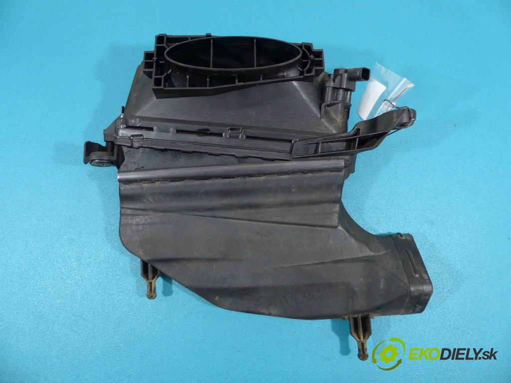 Mercedes E C207/ A207 3.0 CDI 265km automatic 195 kW 2987 cm3 2- obal filtra vzduchu A6420903101 (Kryty filtrů)