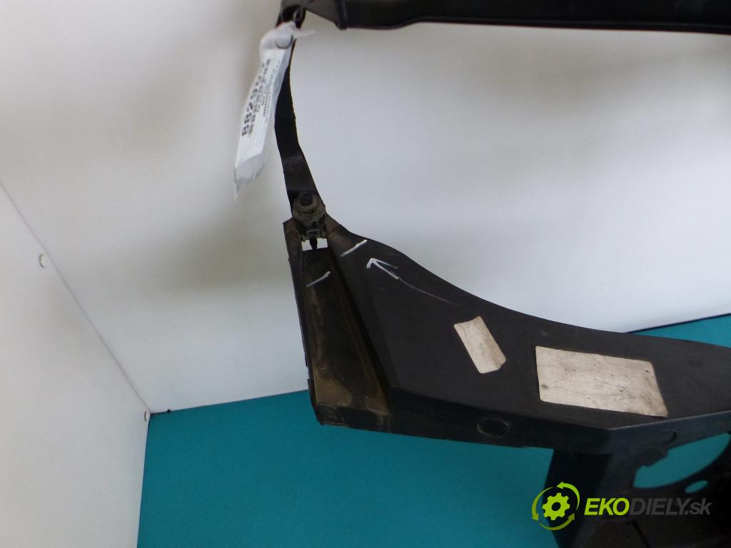 Seat Exeo 2.0 TDI 143 HP manual 105 kW 1968 cm3  Držiak predný 8E0805594E (Výstuhy predné)