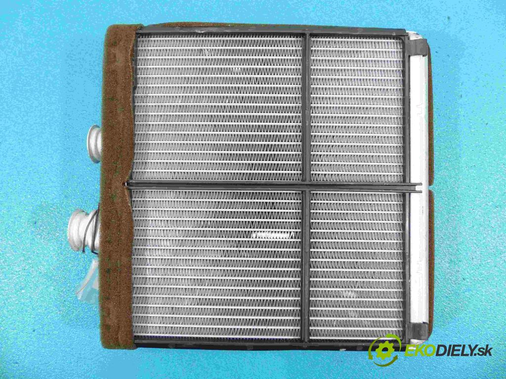 Mercedes E C207/ A207 3.0 CDI 265km automatic 195 kW 2987 cm3 2- Výhrevné teleso, radiátor kúrenia L0329002 (Radiátory kúrenia)