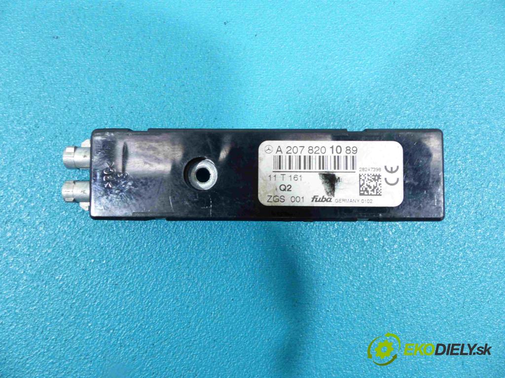 Mercedes E C207/ A207 3.0 CDI 265km automatic 195 kW 2987 cm3 2- Zosilňovač A2078201089 (Zosilňovače)