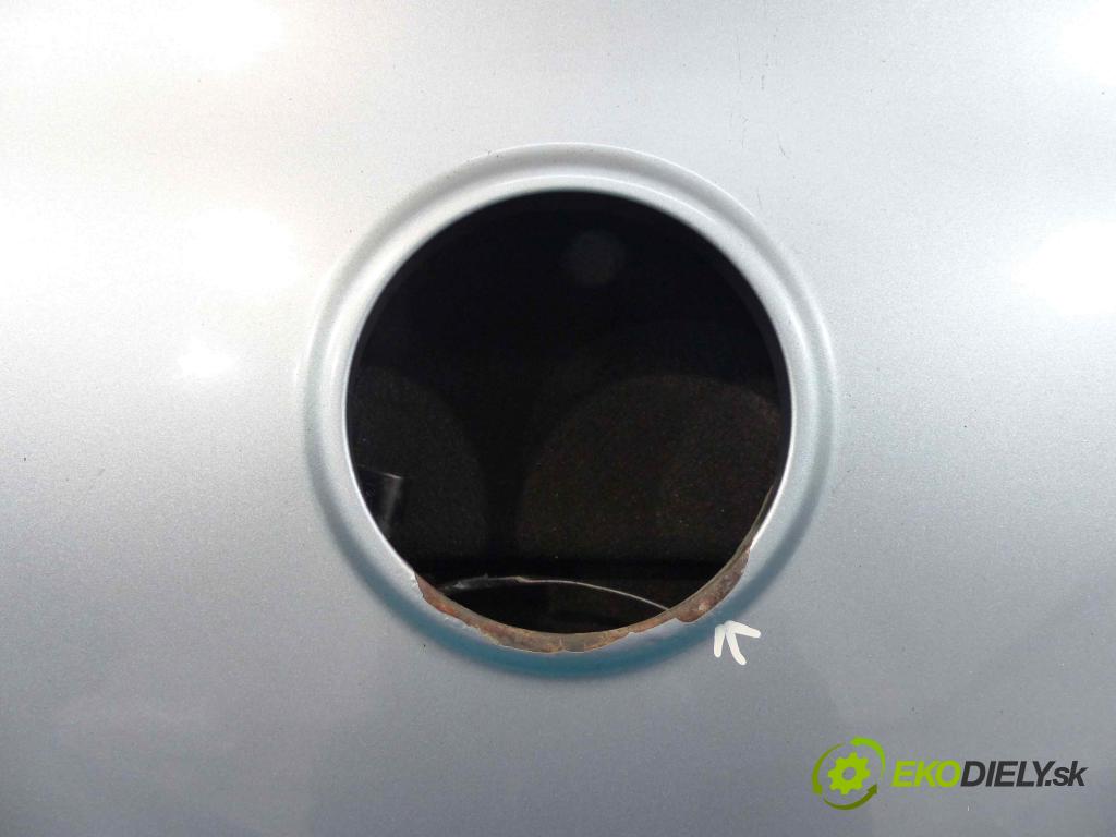 Vw Passat B6 2005-2010 2.0 TDI 140 HP manual 103 kW 1968 cm3 4- zadná kapota  (Zadné kapoty)
