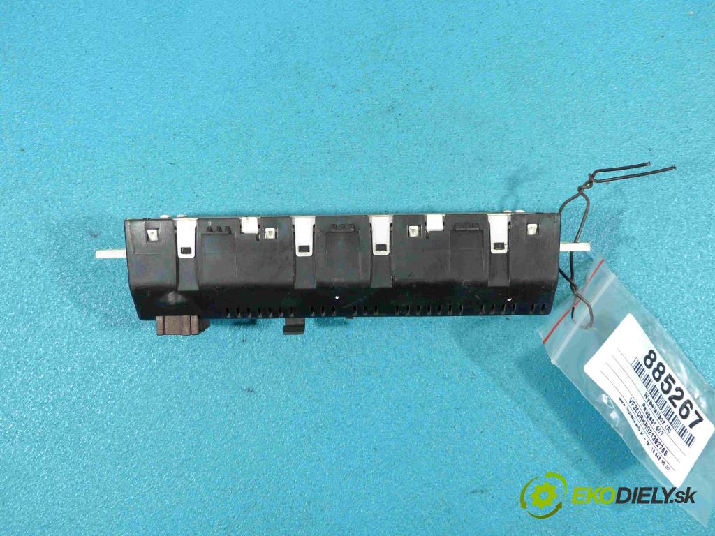 Peugeot 407 2.0 HDI 136hp manual 100 kW 1997 cm3  Displej 9664644280 (Přístrojové desky, displeje)