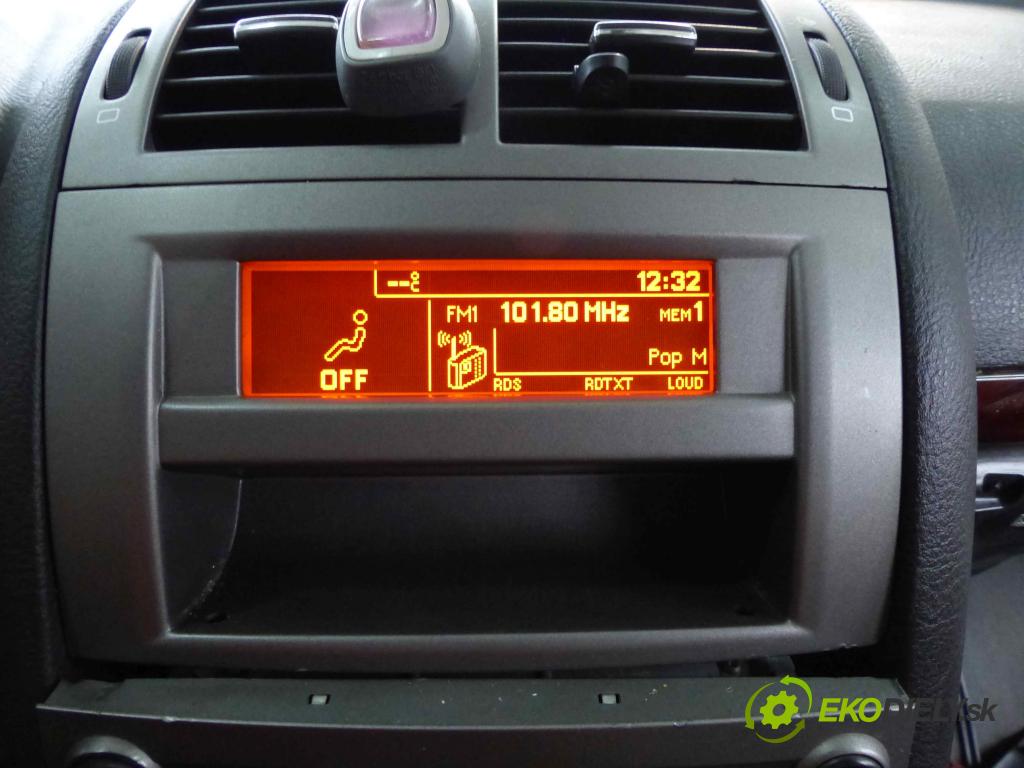 Peugeot 407 2.0 HDI 136hp manual 100 kW 1997 cm3  Displej 9664644280 (Přístrojové desky, displeje)
