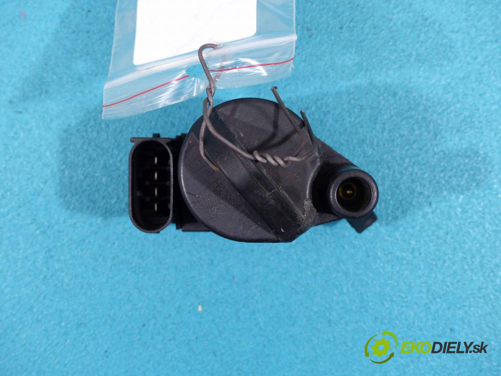 Mercedes E C207/ A207 3.5 CGI 292km automatic 215 kW 3498 cm3  Cievka zapaľovacia A0001587903 (Zapaľovacie cievky, moduly)