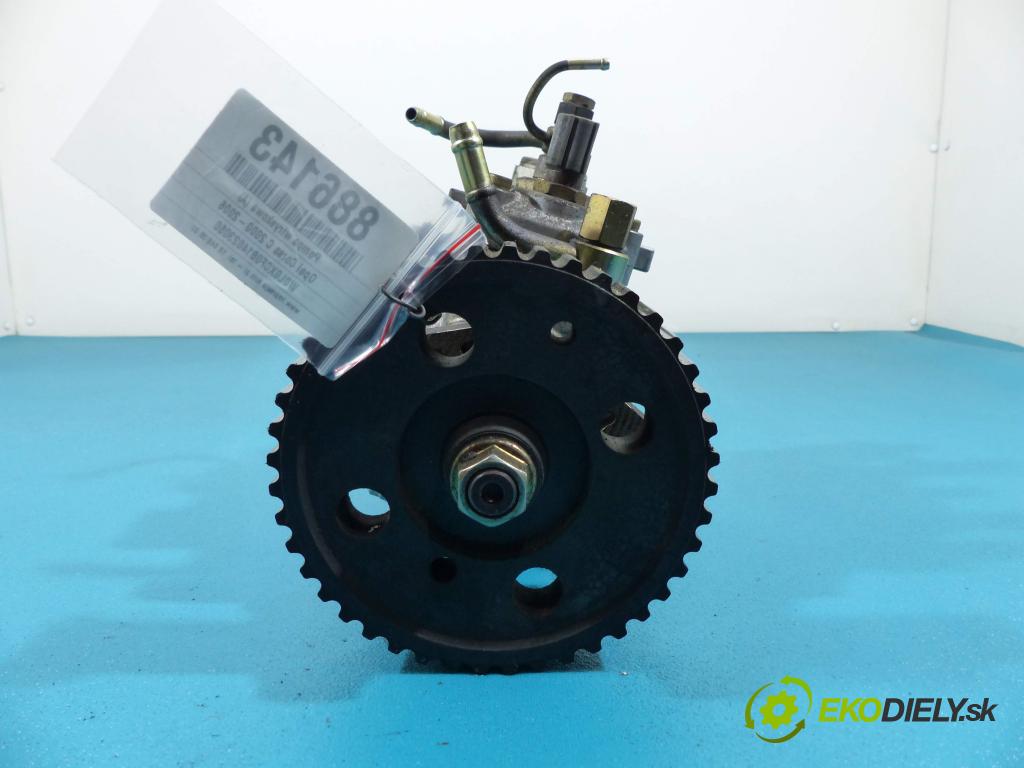 Opel Corsa C 2000-2006 1.7 DTI 75 HP manual 55 kW 1686 cm3  Pumpa vstrekovacia 8-97185242-2 (Vstrekovacie čerpadlá)