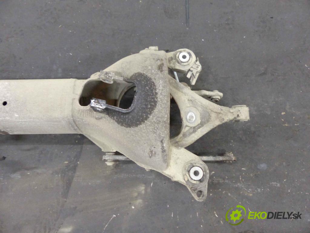 Peugeot 508 2010-2018 1.6 HDI 114 hp automatic 84 kW 1560 cm3  zadní část výztuha