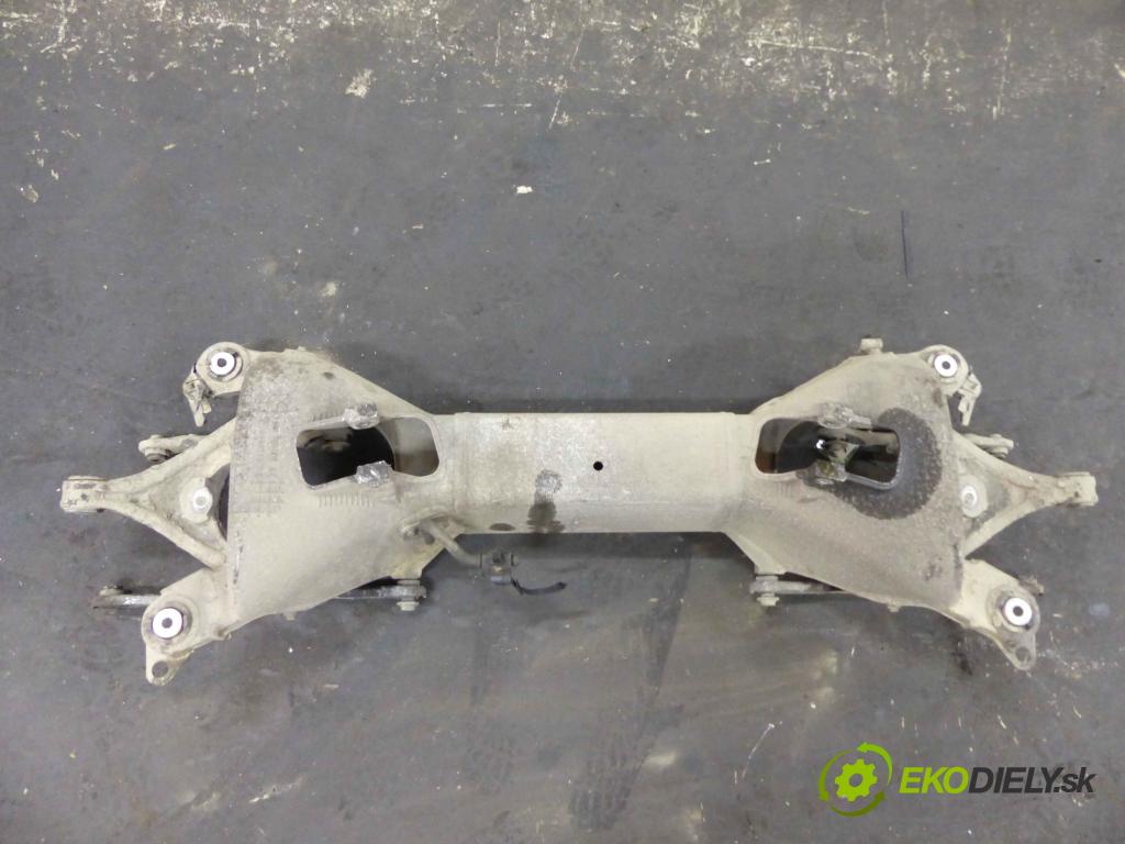 Peugeot 508 2010-2018 1.6 HDI 114 hp automatic 84 kW 1560 cm3  zadní část výztuha 