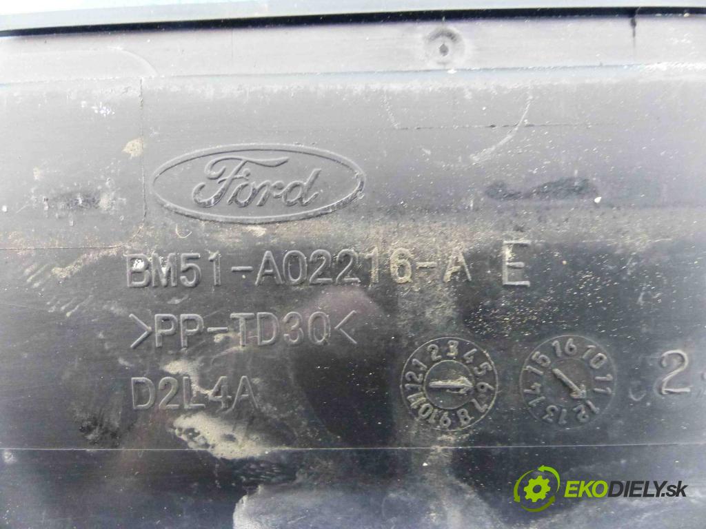 Ford Focus Mk3 2010-2018 1.6 TDCI 95 HP manual 70 kW 1560 cm3  Torpédo, plast pod čelné okno BM51-A02216-A (Torpéda)