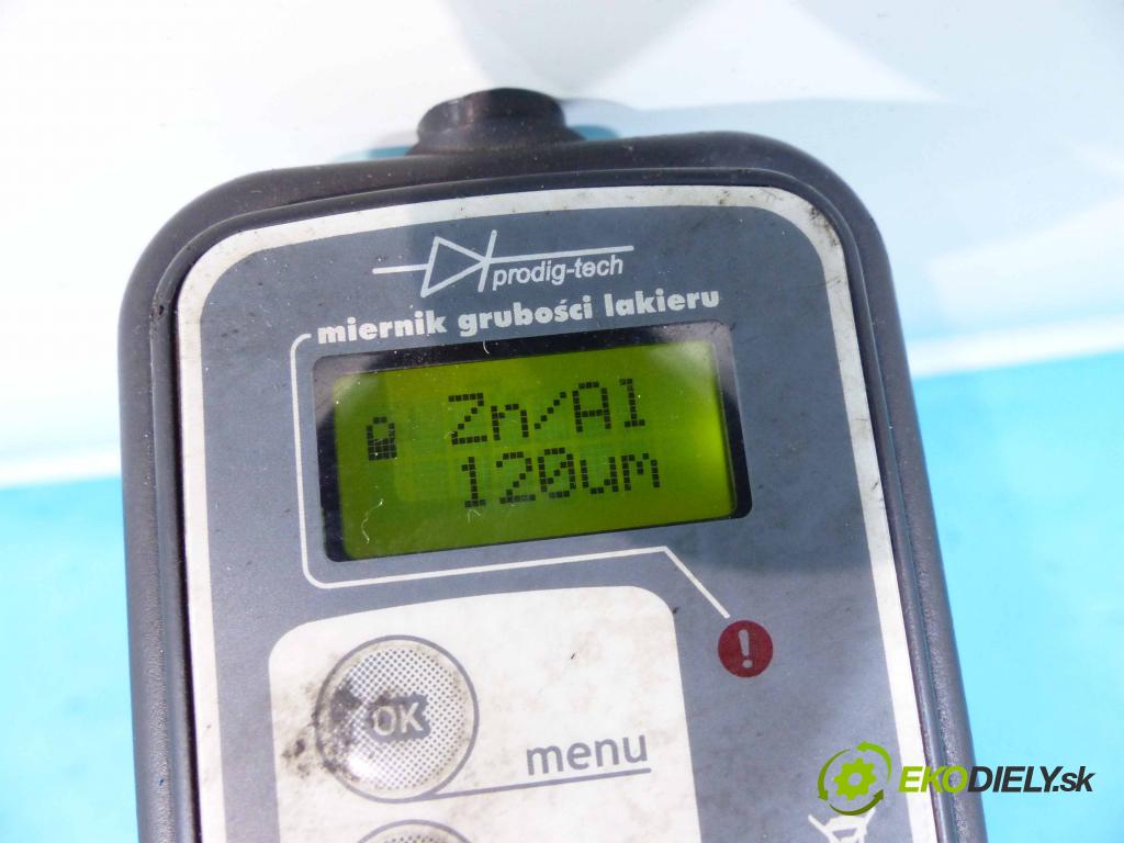 Ford Focus Mk2 2004-2011 1.6 TDCI 109 hp manual 80 kW 1560 cm3  dveře přední část levé