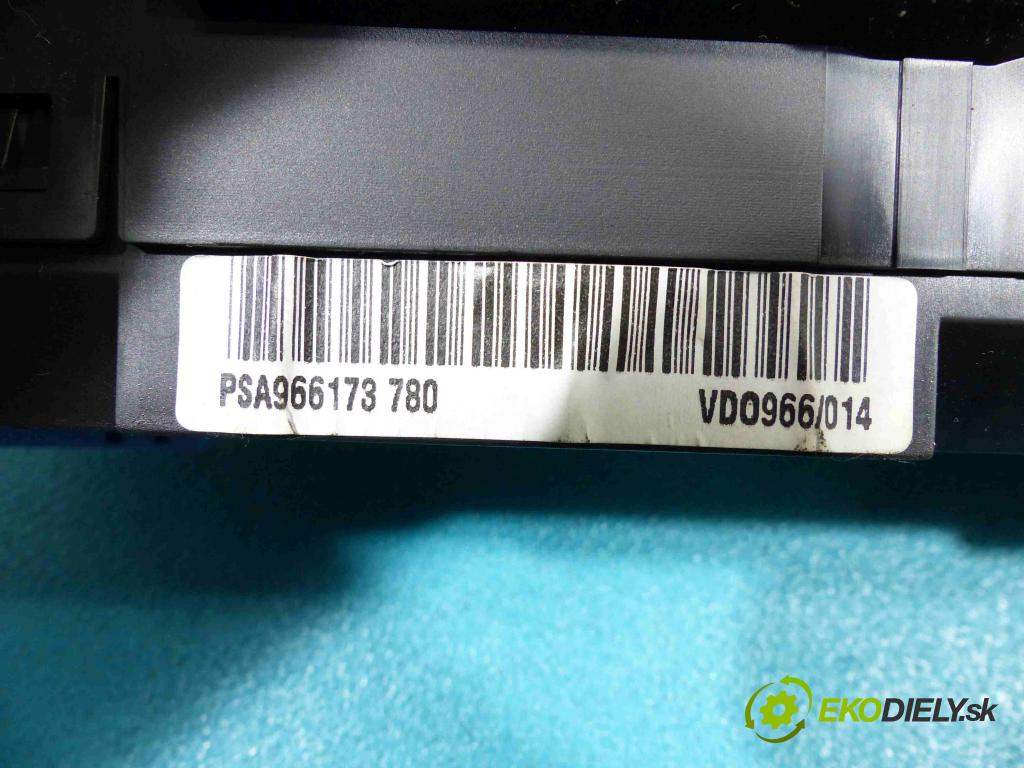 Citroen Xsara Picasso 1.6 HDI 90 hp manual 66,2 kW 1560 cm3  prístrojovka 9661734780 (Přístrojové desky, displeje)