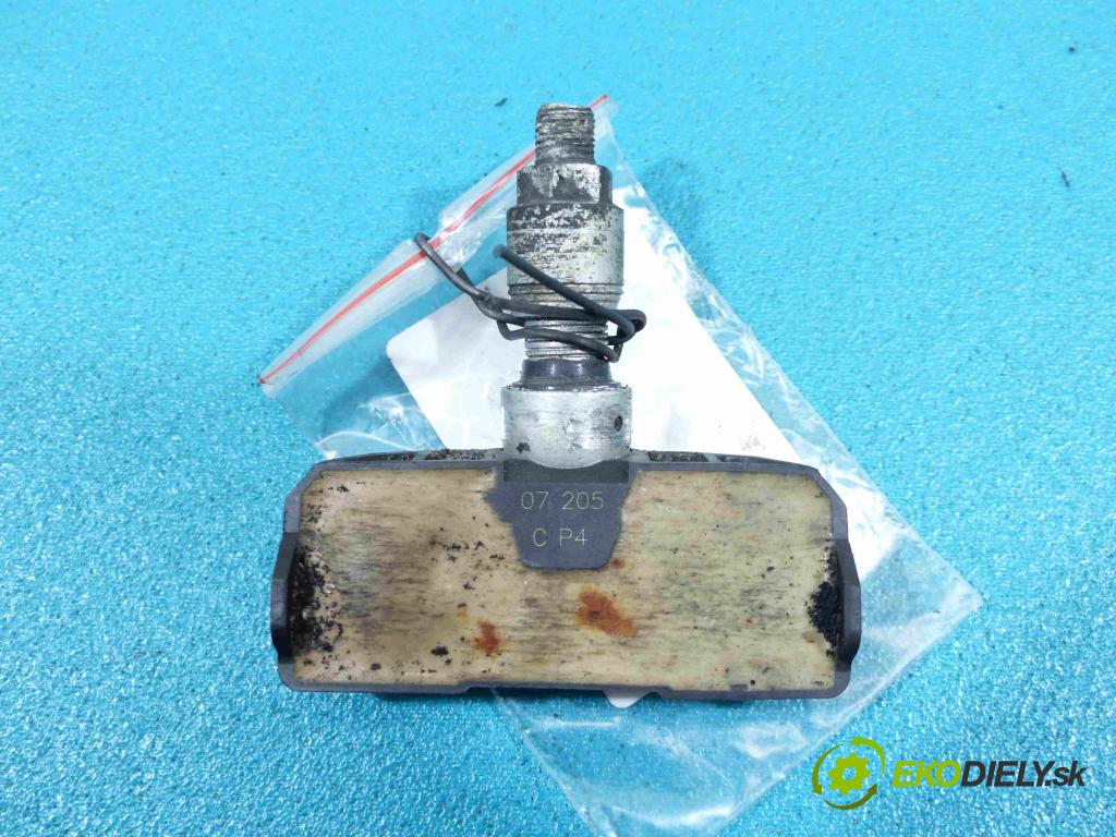 Mercedes ML W164 2005-2011 3.0 CDI 224 hp automatic 165 kW 2987 cm3  snímač tlaku A0045429818 (Snímače tlaku)