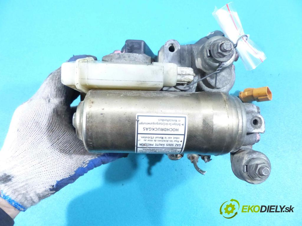 Honda Legend 3.5 V6 205hp automatic 151 kW 3474 cm3 4- Pumpa ABS  (Pumpy ABS)