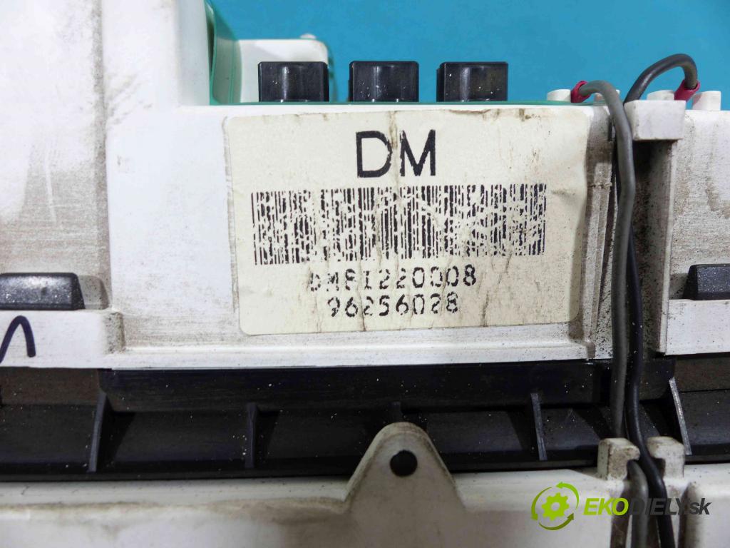 Daewoo Leganza 2.2 16V 136hp manual 100 kW 2189 cm3 4- prístrojovka 96256028 (Přístrojové desky, displeje)