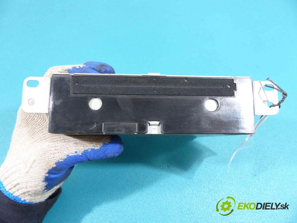 Citroen C4 II 2010-2017 1.6 HDI 92 HP manual 68 kW 1560 cm3  RADIO 9804147080 (Audio zariadenia)