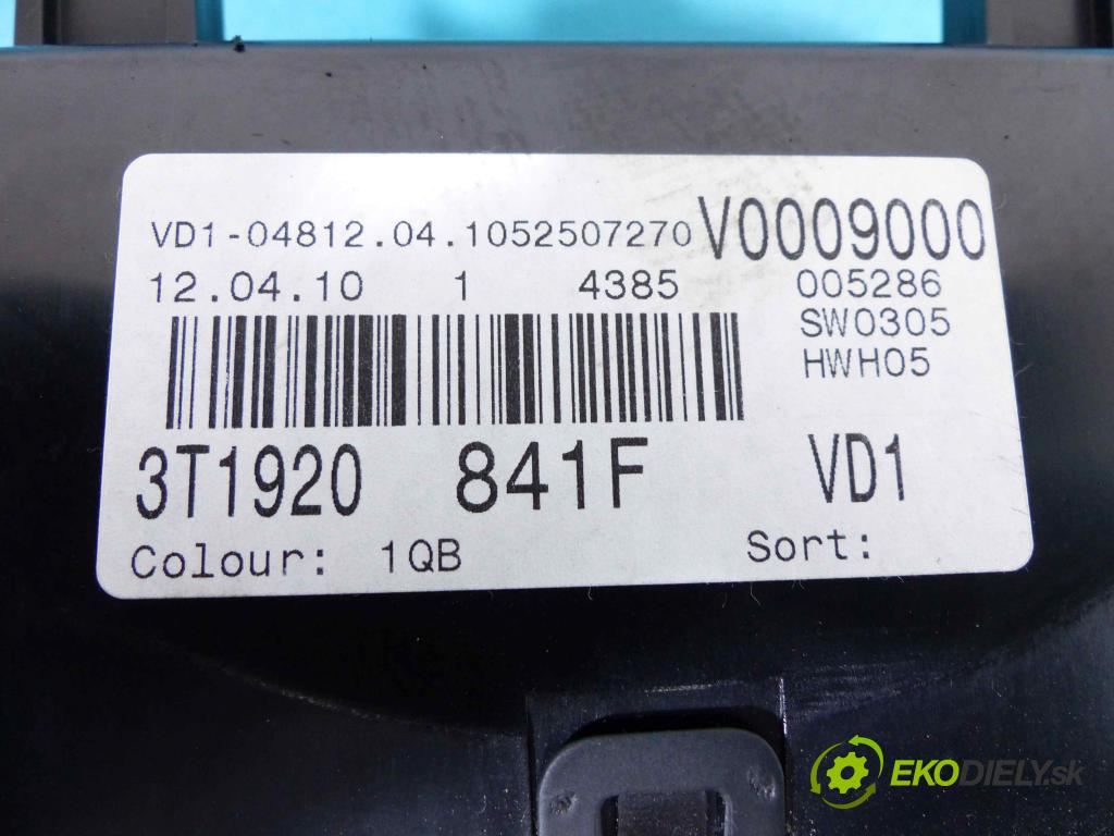 Skoda Superb II 2008-2015 1.8 TSI 160 HP manual 118 kW 1798 cm3 5- Prístrojovka 3T1920841F (Prístrojové dosky, displeje)