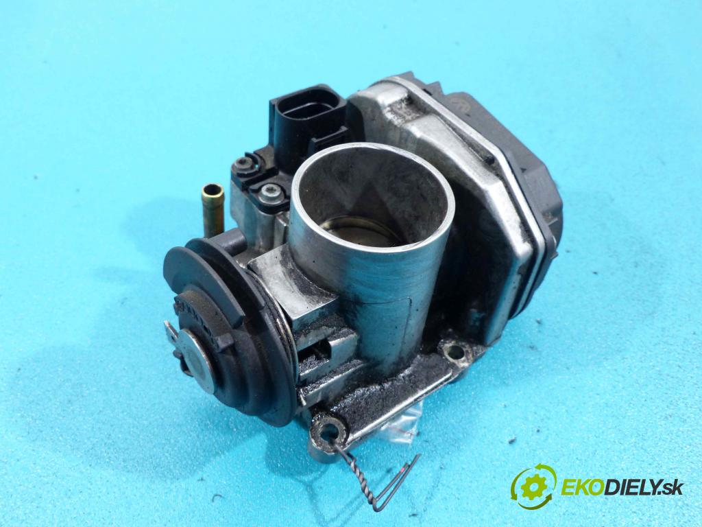 Skoda Felicia 1.6 8V - 75 HP manual 55 kW 1598 cm3  Škrtiaca klapka 030133064D (Škrtiace klapky)