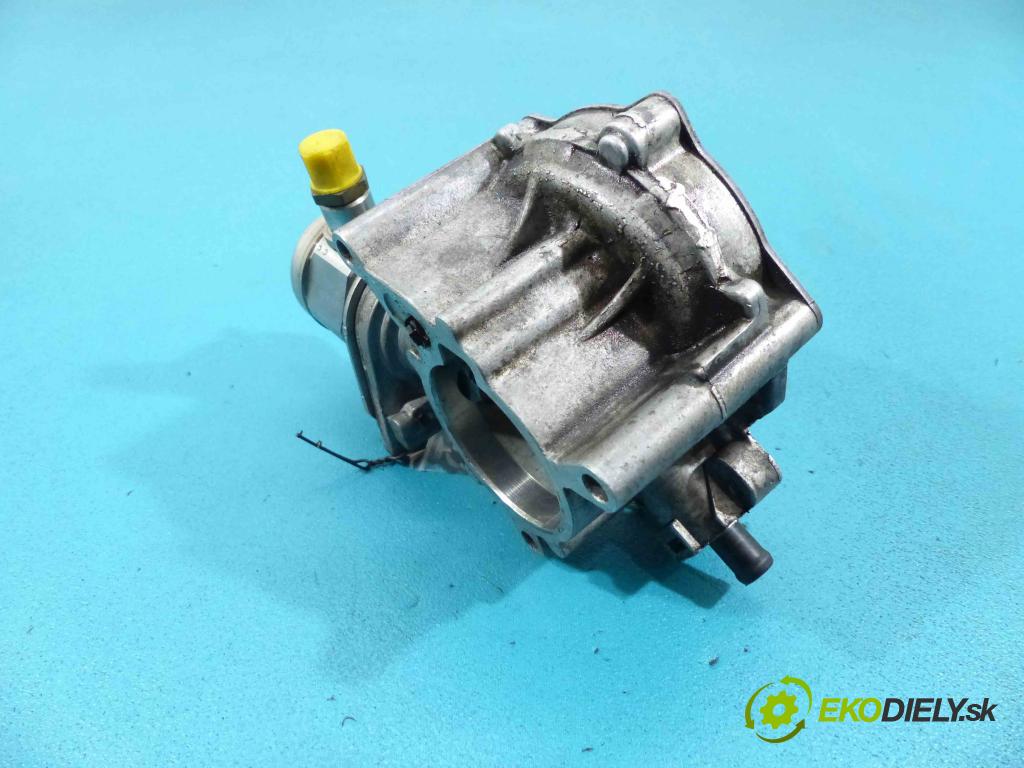 Skoda Superb II 2008-2015 1.8 TSI 160 hp manual 118 kW 1798 cm3  pumpa vakuová 06J145100B