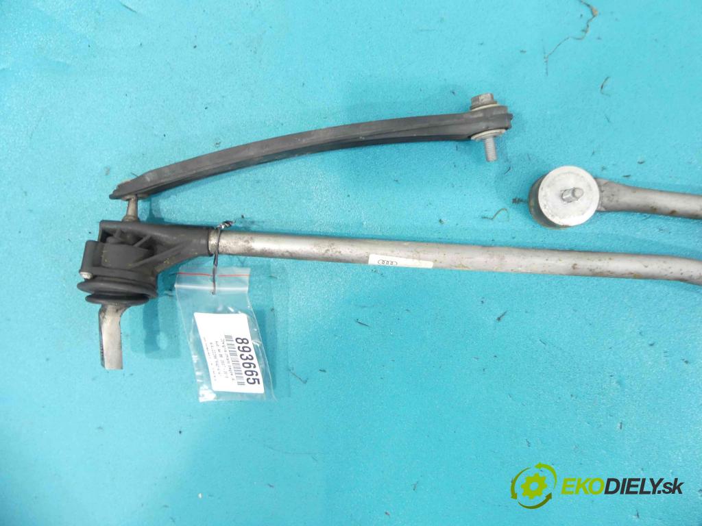 Audi A4 B8  2007-2015 2.0 TDI 136hp manual 100 kW 1968 cm3 5- kulisa - - 8K0711151B