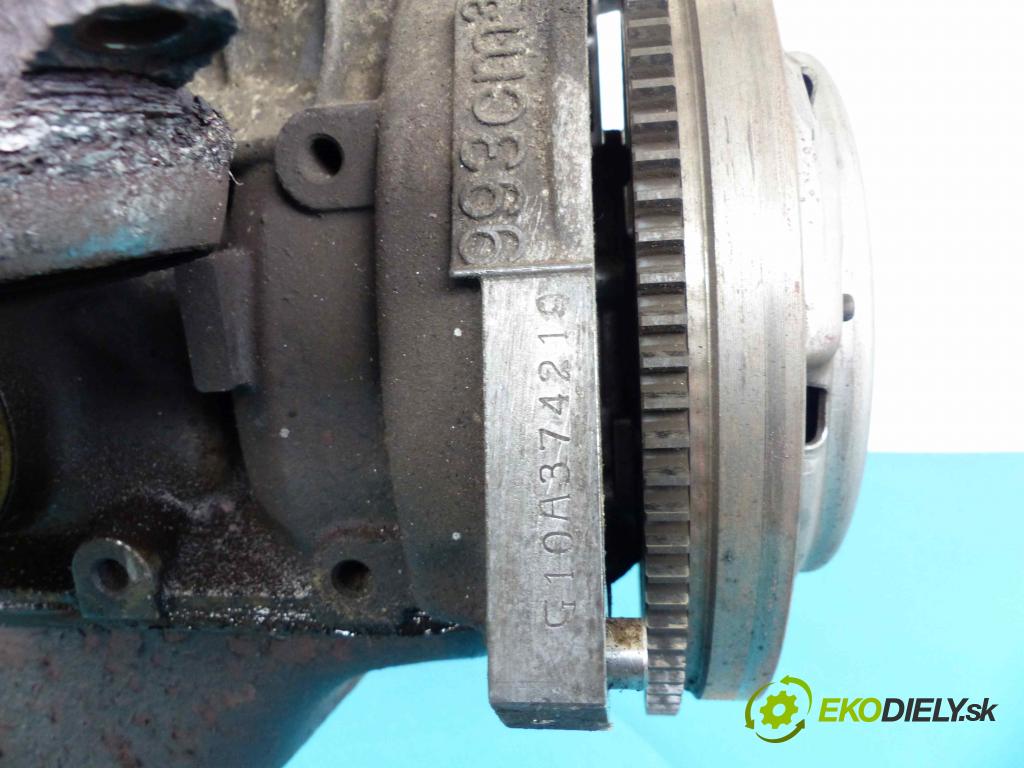 Suzuki Swift 1989-2004 1.0 - 53km manual 39 kW 993 cm3 3- Motor benz. G10A