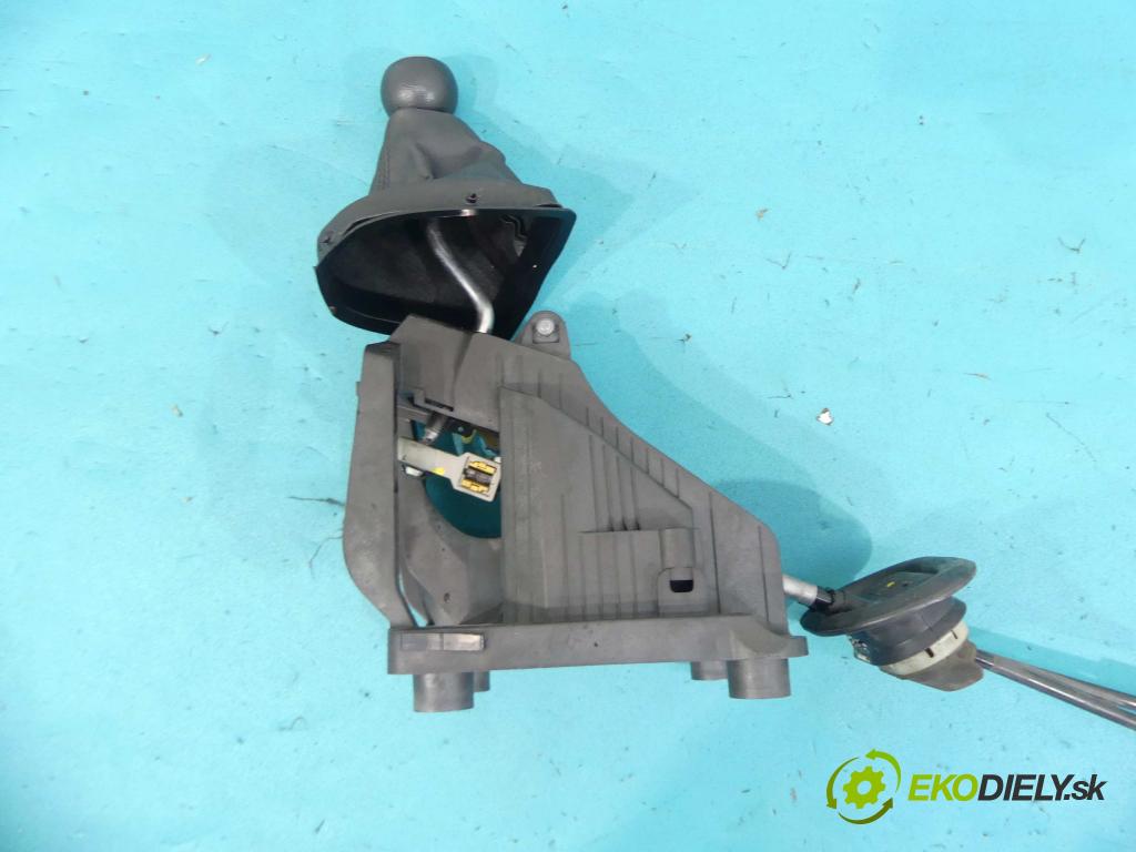 Peugeot 308 1.6 HDI 90 HP manual 66,2 kW 1560 cm3 5- Kulisa - - 9672042980 (Rýchlostné páky / kulisy)