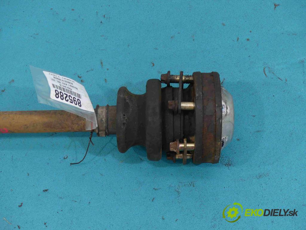 Mercedes C W202 1993-2001 1.8 - 122 HP automatic 90 kW 1799 cm3 4- Poloos ľavá strana  (Poloosy)