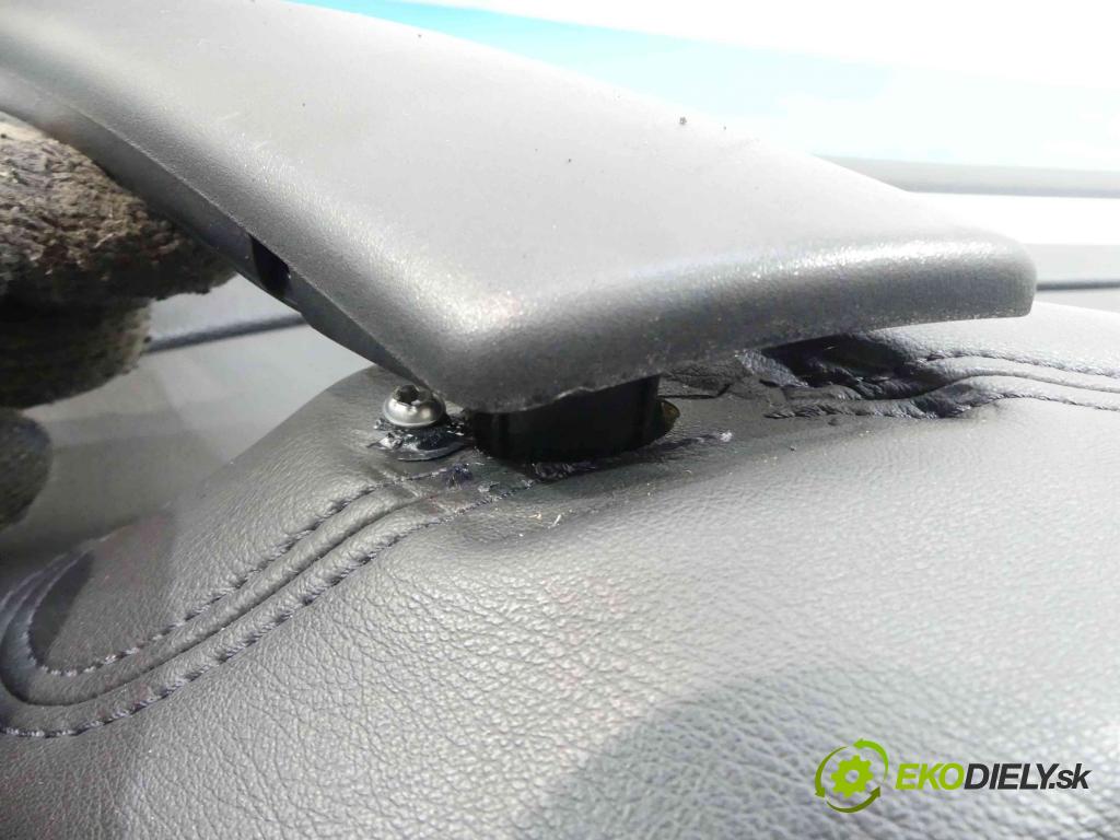 Skoda Octavia II 2004-2013 2.0 TDI 170 hp manual 125 kW 1968 cm3 5- sedadla sedačky -