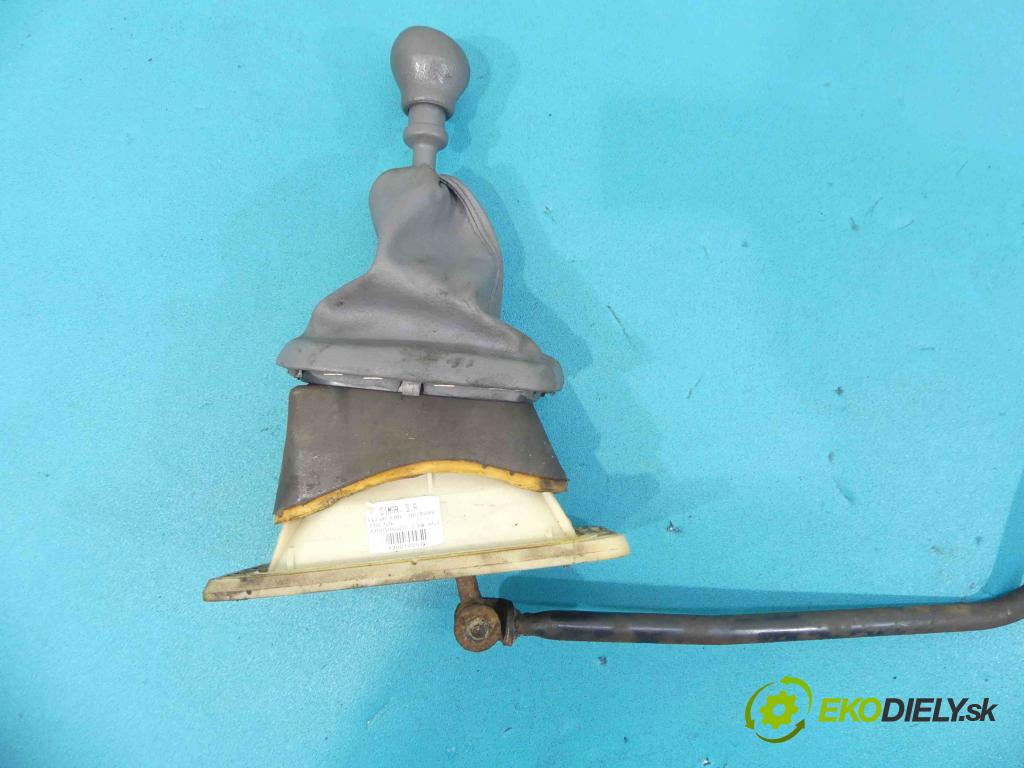 Renault Clio II 1998-2012 1,2.0 8V - 60 hp manual 44 kW 1149 cm3 3- kulisa - - 7700104572-J