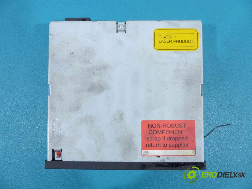 Mercedes GL I X164  2006-2012 slot DVD