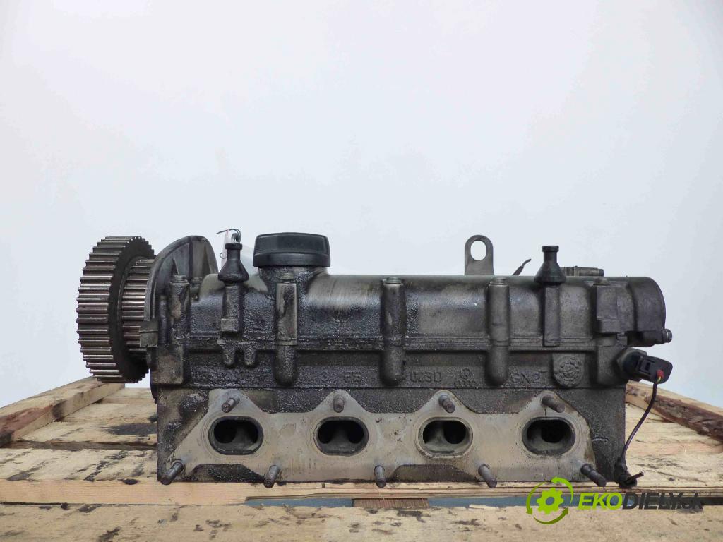 Vw Bora 1.6 16V 105 hp manual 77 kW 1598 cm3 4- hlava válců motora AZD
