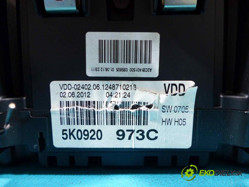 Vw Golf VI 2008-2013 2.0 TDI 140 HP manual 103 kW 1968 cm3 5- Prístrojovka 5K0920973C (Prístrojové dosky, displeje)
