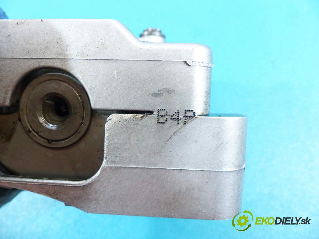 Lexus IS  II 2005-2013 2.2d 177 hp manual 130 kW 2231 cm3 4- pumpa oleje  (Olejové pumpy)