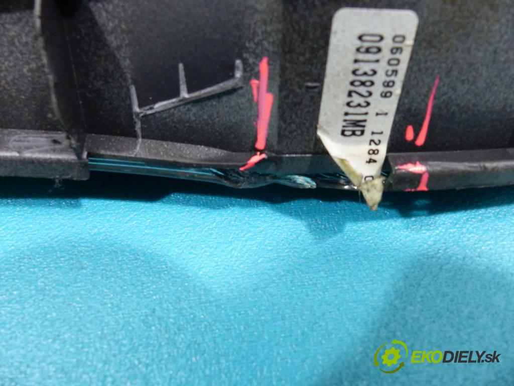 Opel Vectra B 1995-2002 2.0 16V 136 HP manual 100 kW 1998 cm3 5- Prístrojovka 09138231MB (Prístrojové dosky, displeje)