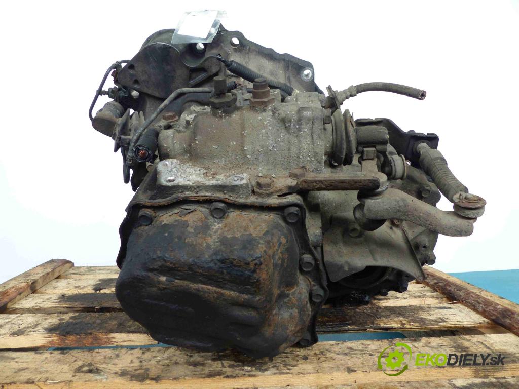 Toyota Avensis I T22 1997-2003 2.0 D4D 110 HP manual 81 kW 1995 cm3 4- stupeň,rýchlosť manual