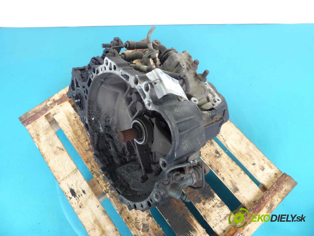 Toyota Avensis I T22 1997-2003 2.0 D4D 110 HP manual 81 kW 1995 cm3 4- stupeň,rýchlosť manual