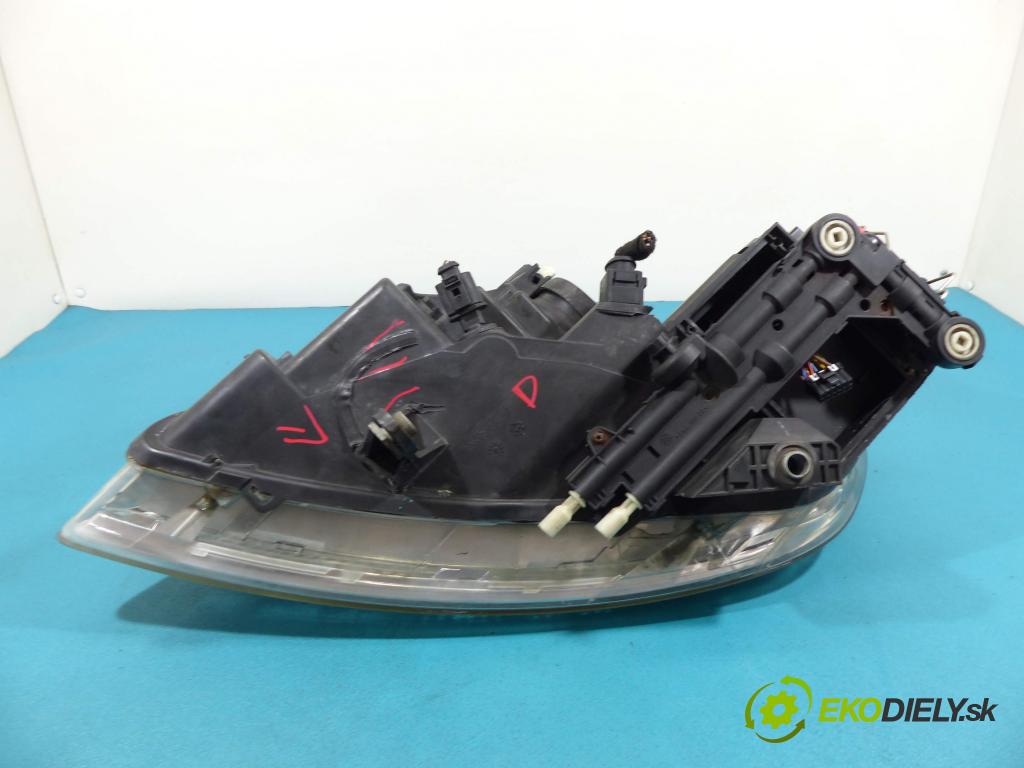 Vw Phaeton 3.2 V6 241KM automatic 177 kW 3189 cm3 4- Reflektor: pravý 3D1941016H (Pravé)