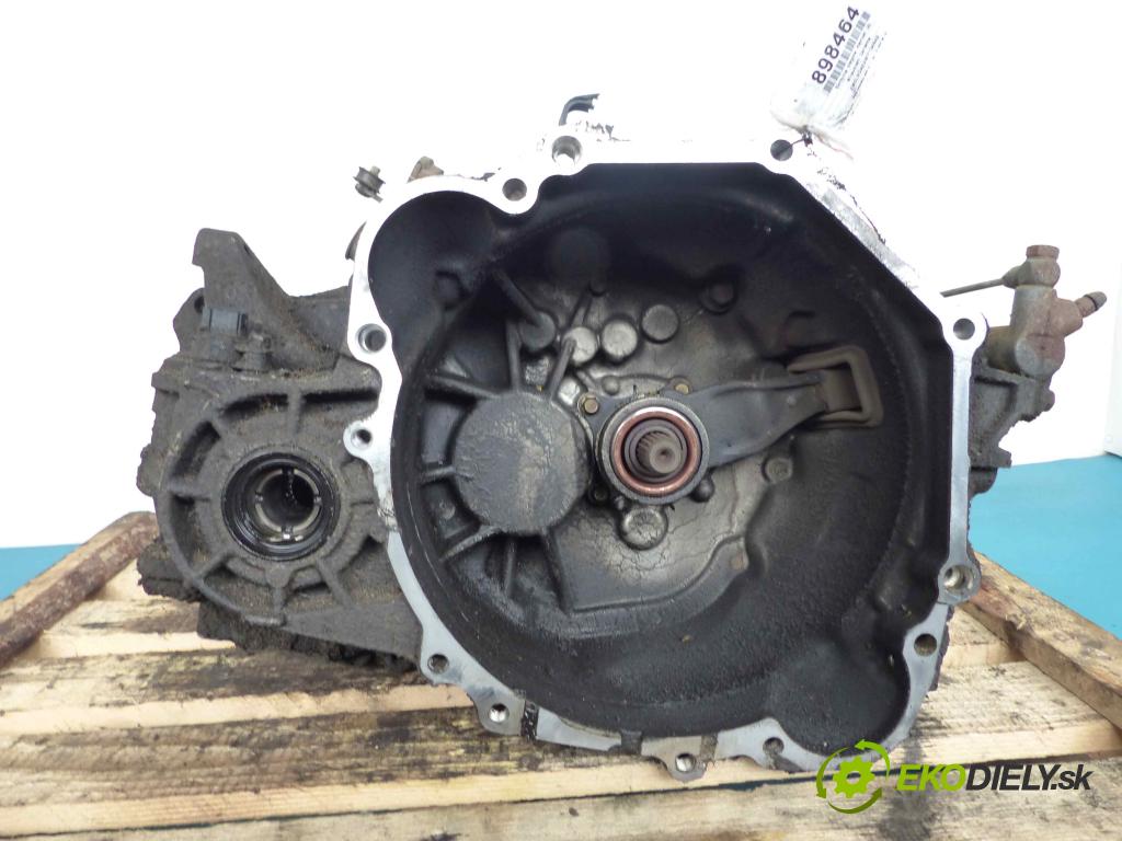 Mitsubishi Carisma 1.8 GDI 125 hp manual 92 kW 1834 cm3 5- manual KF5M421F8A4.WT5605