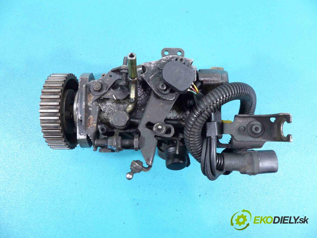 Ford Mondeo Mk2 1996-2000 1.8 TD 90 HP manual 66 kW 1753 cm3 5- Pumpa vstrekovacia 8448B253A (Vstrekovacie čerpadlá)