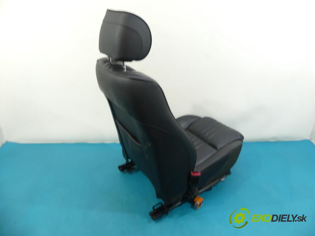 Alfa romeo 159 1.9 JTD 150 hp manual 110 kW 1910 cm3 4- sedadla sedačky -