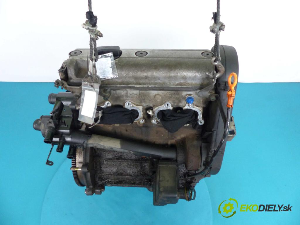 Skoda Felicia 1.6 8V - 75 HP manual 55 kW 1598 cm3 5- Motor benz. AEE