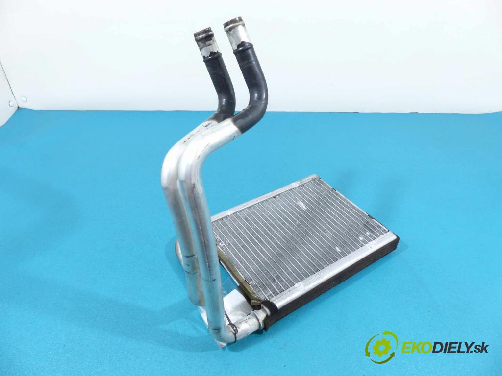 Kia Carens III  2006-2013 2.0 CRDi 140 HP manual 103 kW 1991 cm3 5- Výhrevné teleso, radiátor kúrenia  (Radiátory kúrenia)