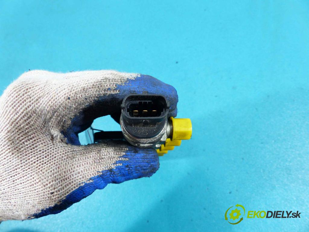 Opel Vectra C 2002-2008 1.9 CDTI 120 hp manual 88 kW 1910 cm3 5- lišta vstřikovací 0445214095