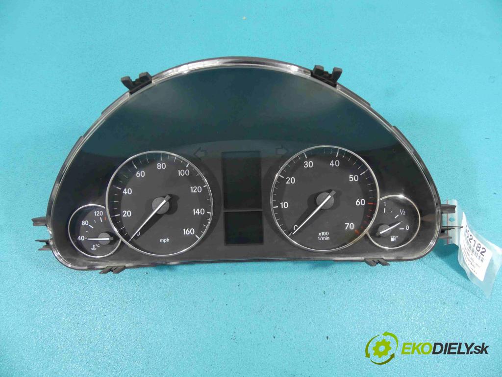 Mercedes C W203 2000-2007 1.8 kompressor 192 HP automatic 141 kW 1796 cm3 4- prístrojovka/ budíky A2035407347 (Prístrojové dosky, displeje)